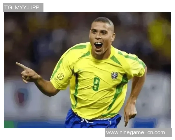 冬日寒风中的荣耀与拼搏 足球巨星演绎激情与梦想