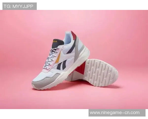 安踏足球鞋助力球星征战绿茵场打造专业运动装备新风潮